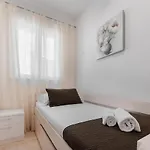 By The Sea - 18433 Appartement Molat