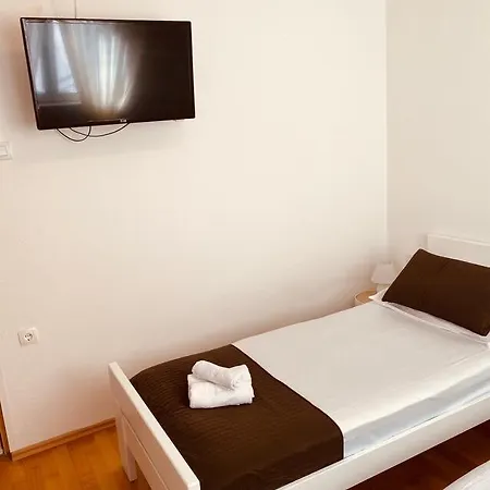 By The Sea - 18433 *